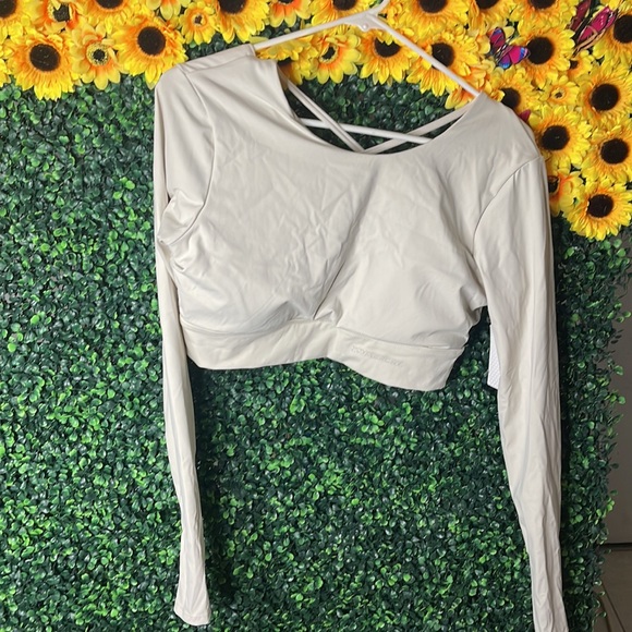 Crunch time active long sleeve crop top & legging I’m sculpt tech - Picture 3 of 3